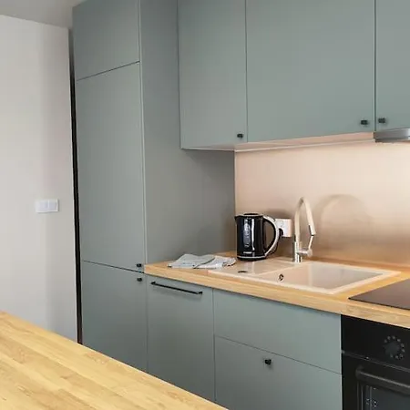 Apartament Piekny 3-pokojowy *